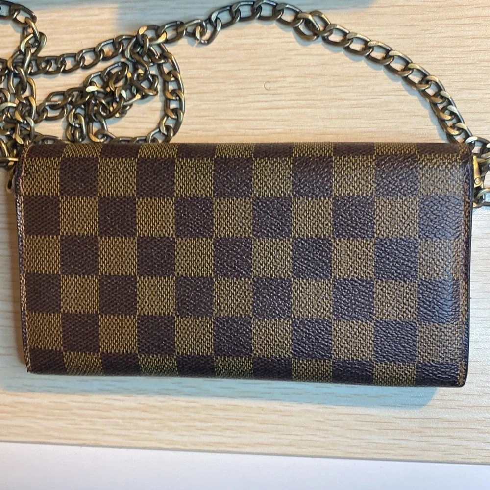 Louis Vuitton Vintage Damier Ebene Canvas Sarah Wallet EUC